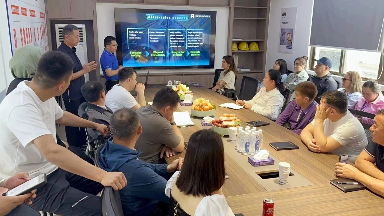 吉尔吉斯斯坦政府商务考察团参访asiagame