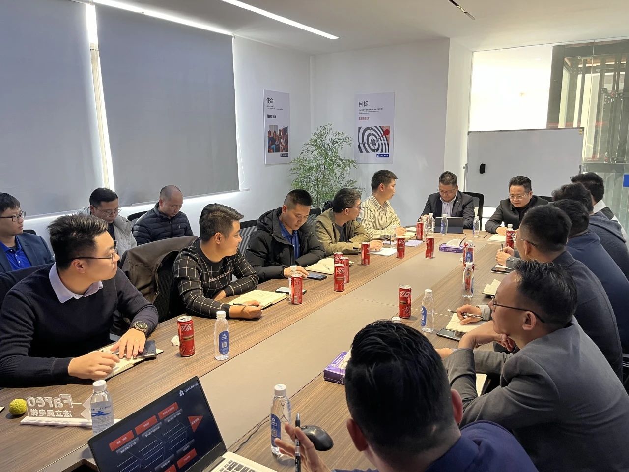asiagame电梯召开2024年度销售总结大会